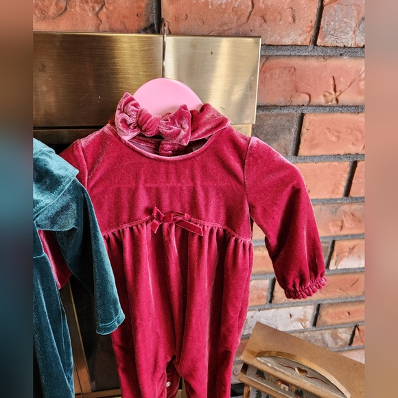 Velour Rompers - Picture 2 of 7